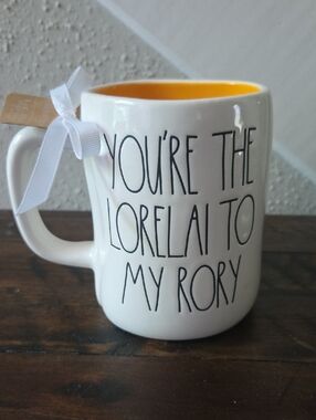 Rae Dunn, Sweet Gilmore Girls Theme Mug In Perfect New Condition!☕️🪷